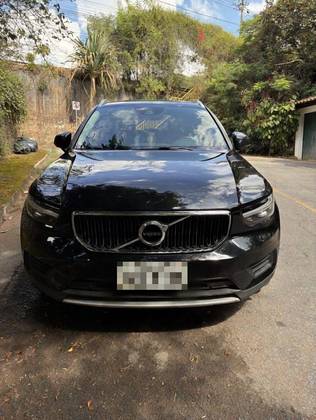 VOLVO XC40 2.0 T5 GASOLINA MOMENTUM AWD GEARTRONIC VOLVO XC40 2.0 T5 GASOLINA MOMENTUM AWD GEARTRONIC
